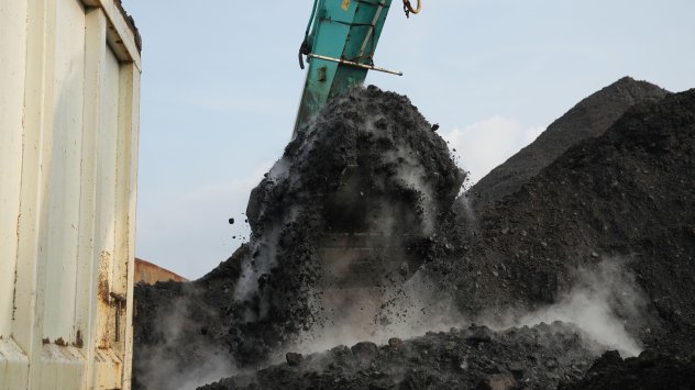 Неочакваното решение на ЕС според което руските въглища могат да