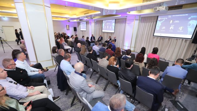 Снимка: Силата на инвестициите