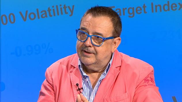 проф. Любомир Стойков