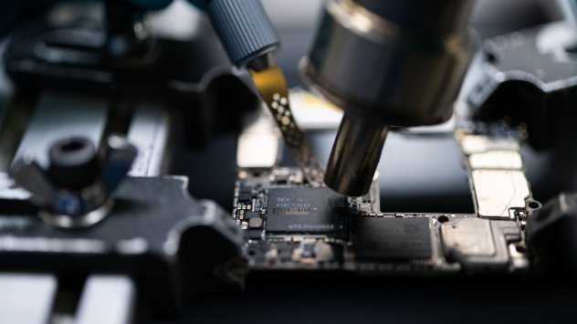 Чип за памет на SK Hynix Inc. Снимка: Джеймс Парк/Bloomberg