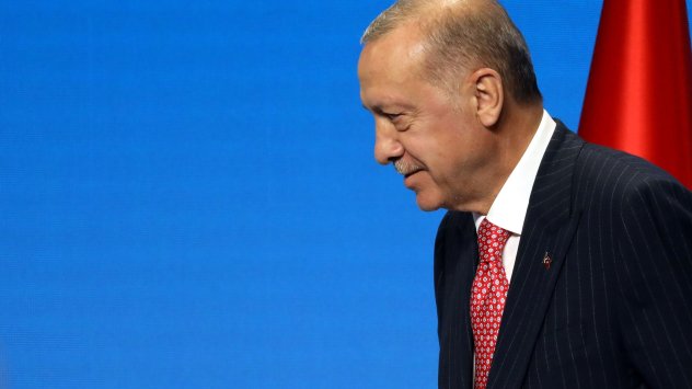Турската лира набра още повече скорост и се повиши със
