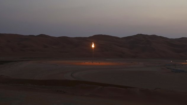 Цените на петрола бяха слабо променени в сряда на фона