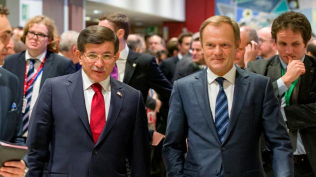 Ахмет Давутоглу и Доналд Туск. снимка: Европейски съвет