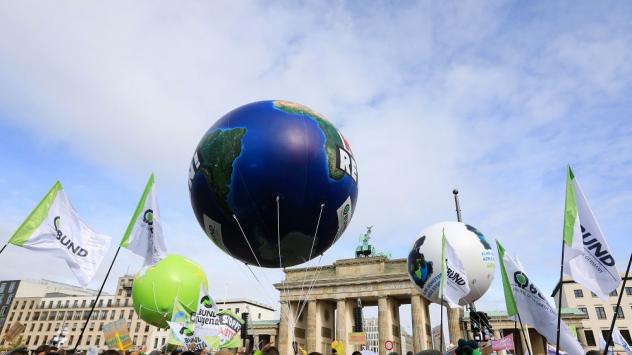 Демонстрация в Берлин през есента на 2019 г. за климата. Krisztian Bocsi/Bloomberg