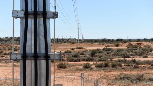 Далекопроводи в Броукън Хил, Австралия Снимка: Carla Gottgens/Bloomberg