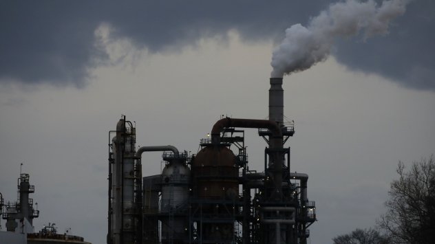 Цената на петрола скочи поради очакванията че страните от ОПЕК