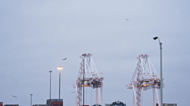 Вносът и износът на САЩ с исторически спадове заради пандемията 