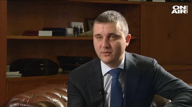 МФ разчита разчита на по-висок ръст, но няма да променя прогнозата