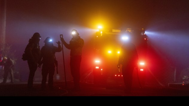 Пожарникари по време на пожара в Палисейдс по-рано тази година. Снимка: Джил Конъли/Bloomberg