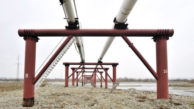 Държавите от Европейския съюз преговарят за споразумение за руски петролни