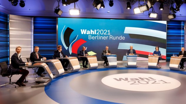 Обществото в Германия е разделено, но все пак функционира