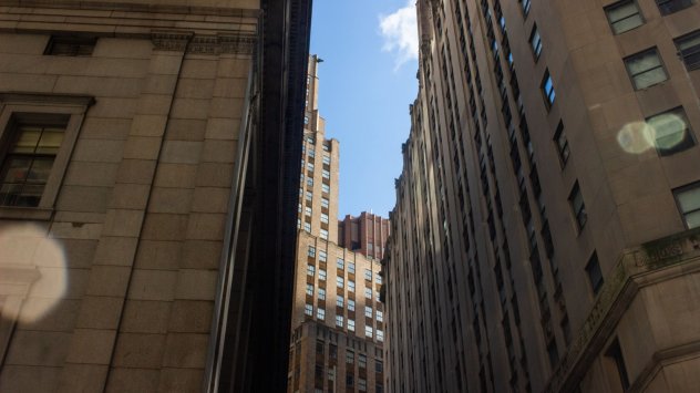 Новата търговска година започна само преди седмици Тя вече изглежда