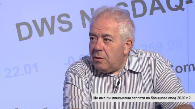Теодор Дечев, директор Индустриални политики в Асоциацията на индустриалния капитал в България (АИКБ). Снимка: Bloomberg TV Bulgaria