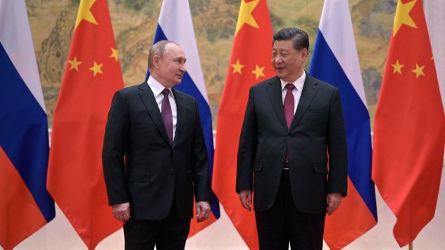 Русия обмисли купуването на 70 милиарда долара в юани и