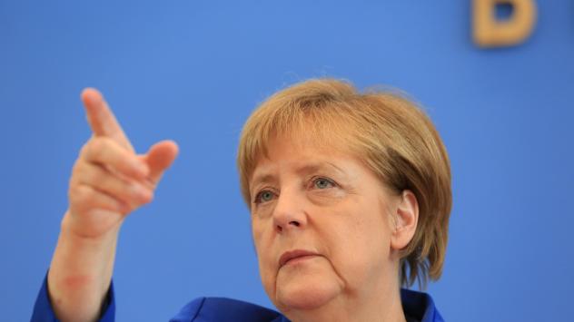 Канцлерът на Германия Ангела Меркел на пресконференция в Bundespressekonferenz в Берлин, 28 юли 2016. Photographer: Krisztian Bocsi/Bloomberg