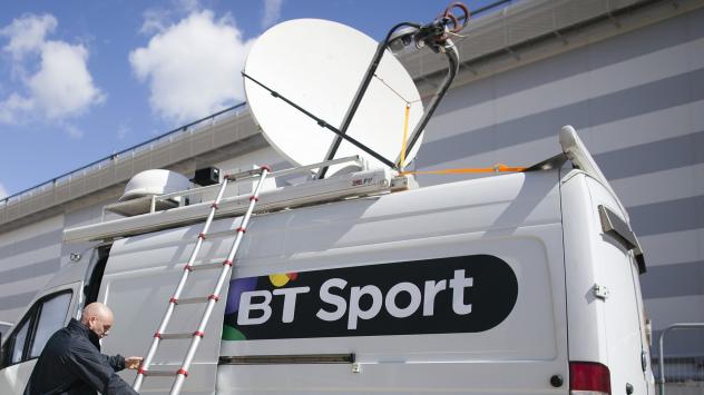 Ван на BT Sports в Лондон Снимка: Simon Dawson/Bloomberg