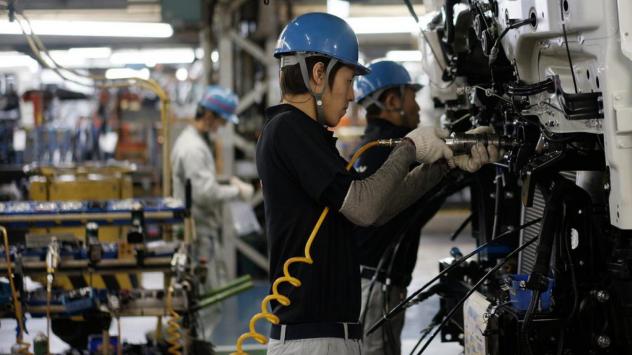 Япония възнамерява да привлече повече чуждестранни кадри