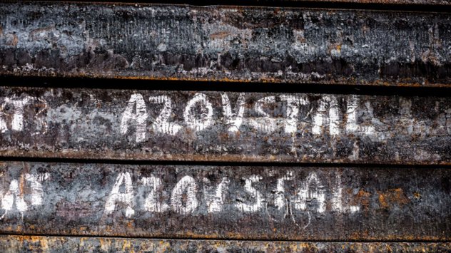 На фона на изтеглянето на украинските войници от Мариупол които