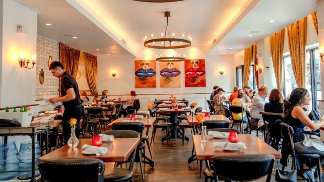 Някои събития променят хода на историята или поне траекторията на