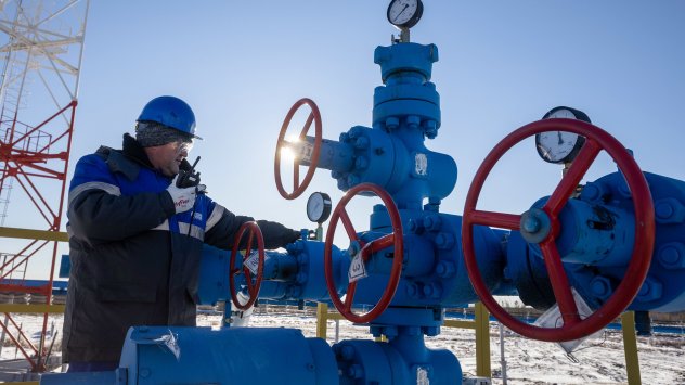 Европейският съюз ще предложи забрана на руския петрол до края