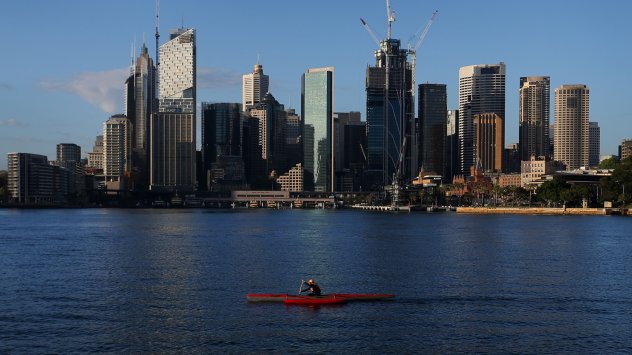 Австралия отваря границите си за ваксинирани, повече от година след затварянето им