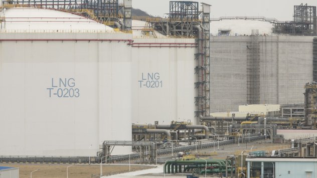 Азия налива милиарди долари в изграждането на газова инфраструктура и