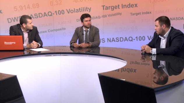 Кирил Джабаров, брокер на въглеродни емисии и Генади Кондарев, еколог, Сдружение За Земята. Снимка: Bloomberg TV Bulgaria