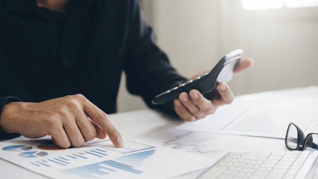 Кандидатстването за кредити и отпускането им на лице е основно