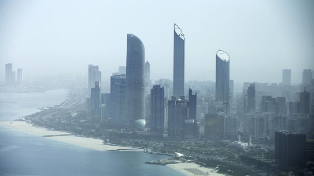 Обединените арабски емирства ще преместят уикенда си в събота и