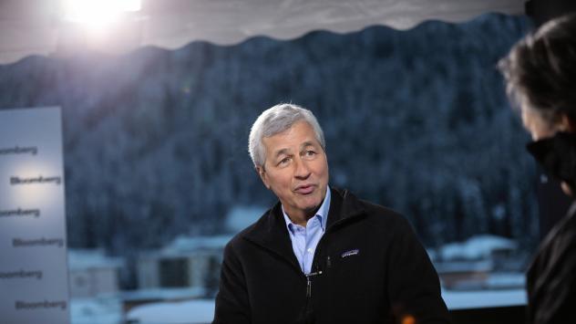 Главният изпълнителен директор на JPMorgan Chase Джеймс Даймън по време на интервю за  Bloomberg  от Световния икономически форум в Давос; Photographer: Simon Dawson/Bloomberg