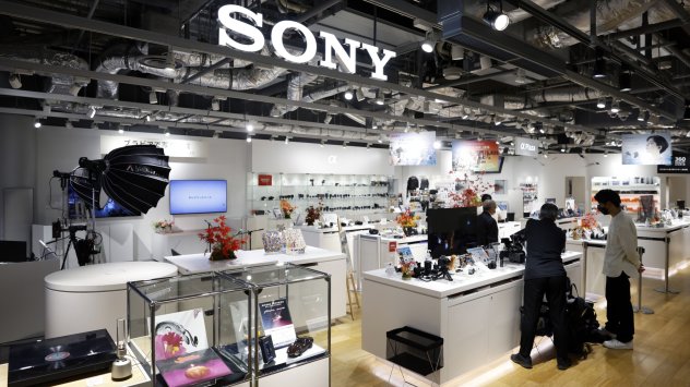 Sony Group, кацнала на върха на игралния сектор, е изправена