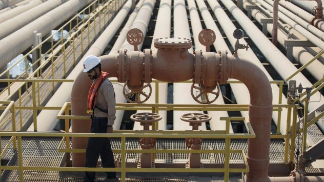 Saudi Aramco ще увеличи разходите и ще издаде бонус акции