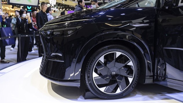 XPeng Inc. Електрически многофункционален автомобил (MPV) X9, изложен на автомобилното изложение в Гуанджоу, Китай. 17 ноември 2023 г. Снимка: Цилай Шен/Bloomberg