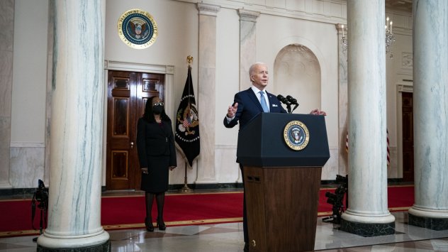 Рейтингът на одобрение на президента на САЩ Джо Байдън падна