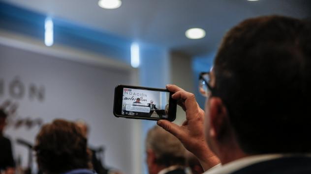 Facebook Live вече няма да бъде използвам безпрепятствено Снимка: Alejandro Cegarra/Bloomberg