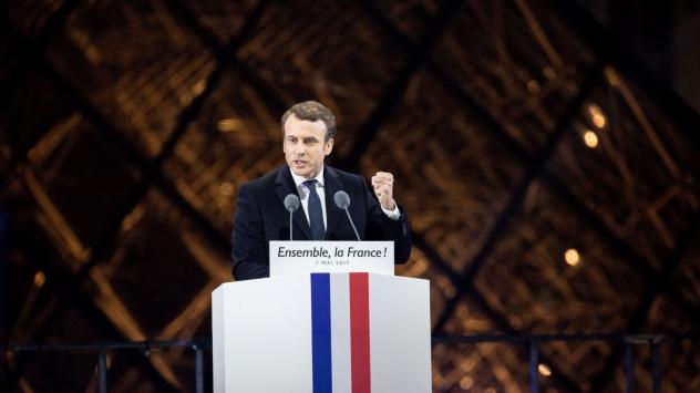 Новоизбраният френски президент Еманюел Макрон по време на речта си в Париж. Снимка: Christophe Morin/Bloomberg