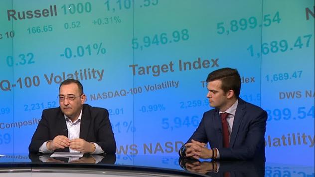 Константин Райков, член на Комисията за защита на потребителите, и адв. Христо Копаранов, адвокатско дружество &quot;Попов, Арнаудов и партньори&quot;. Снимка: Bloomberg TV Bulgaia 