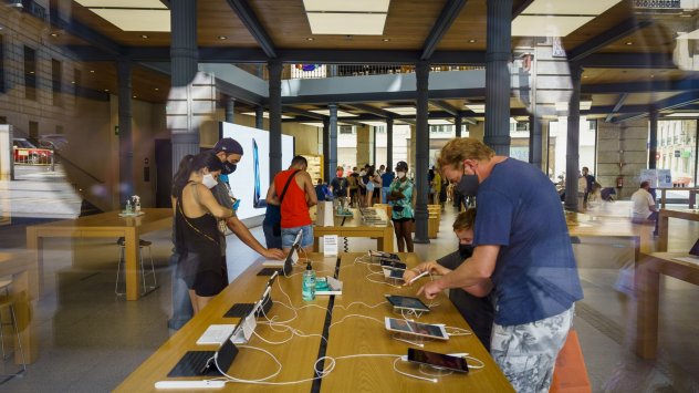 Apple се отказва от комисионната върху плащанията в някои приложения