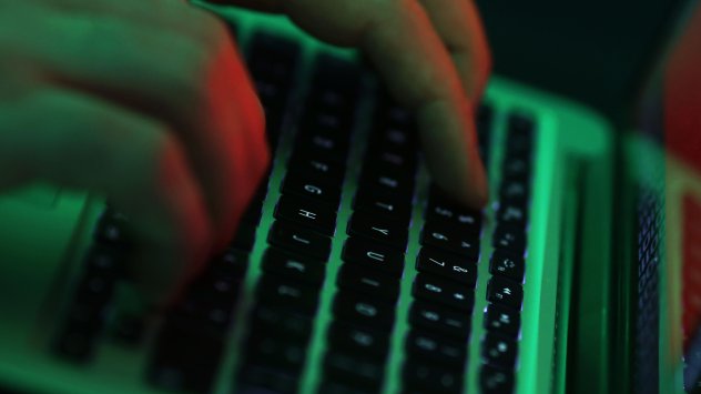 Доклад показва че даренията в биткойни за украински доброволчески и