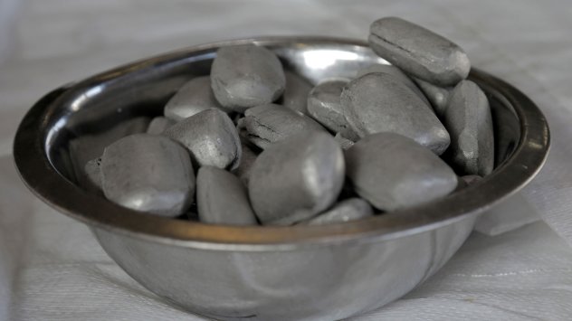 Цената на никела спадна с новия лимит от 5 след