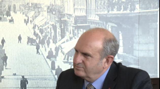 Проф. Владо Бучковски, бивш премиер и министър на отбраната на Република  Северна Македония, участник в инициативата „Диалози за бъдещето на България и на Македония”. Снимка: Bloomberg TV Bulgaria 