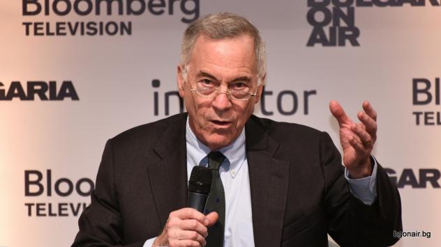 Проф. Стив Ханке