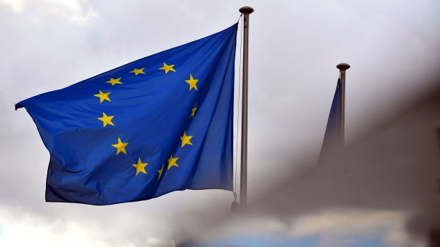 Европейската комисия иска правомощията да принуждава компаниите да изпълняват поръчки