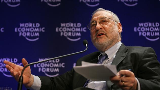 Джоузеф Стиглиц, икономист в Колумбийския университет по време на панел от Икономическия форум в Давос;  Снимка: Scott Eells/Bloomberg News