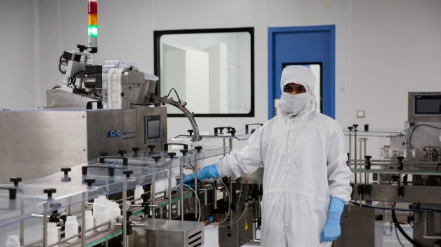 Водещи южноафрикански учени ще изследват паралелно COVID 19 и ХИВ на