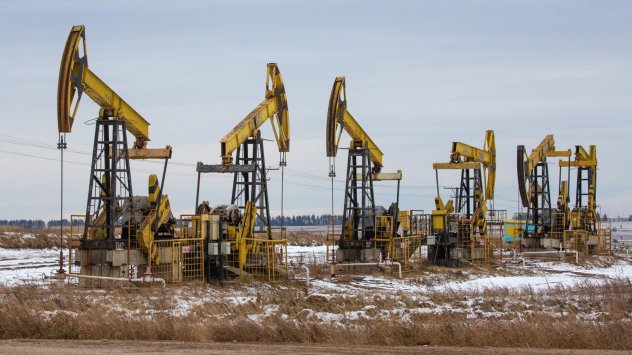 Русия не оправда очакванията за срив в производството на петрол