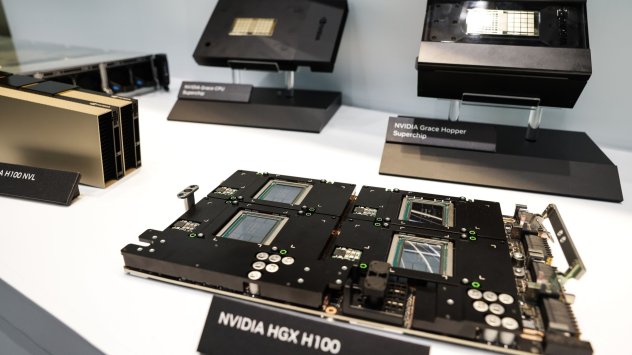 HGX H100 с графични процесори (GPU) за суперкомпютри с изкуствен интелект в изложбената зала на Nvidia Corp. в Тайпе, Тайван, 2 юни 2023 г. Снимка: И-Хва Ченг/Bloomberg