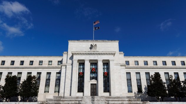 Невижданият спад на облигациите тази година се засили след като