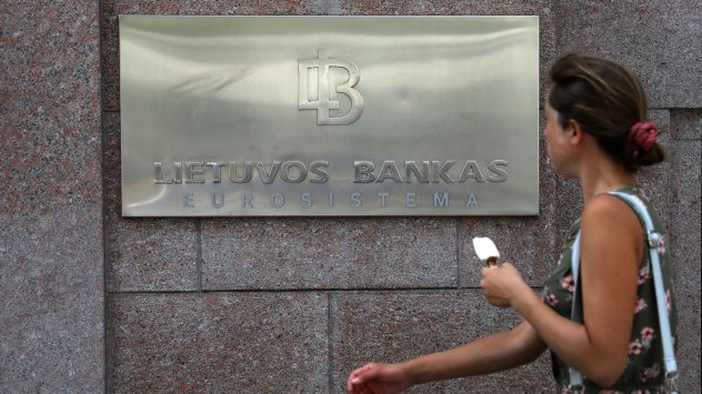 Литва затяга условията за финтех сектора със засилен надзор и
