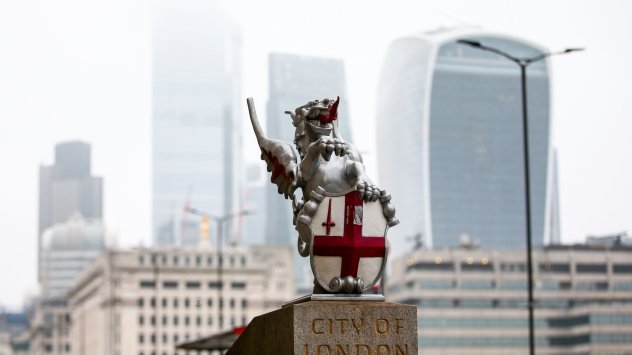 Мениджъри от лондонското Сити изразиха безпокойство че сътресенията в правителството